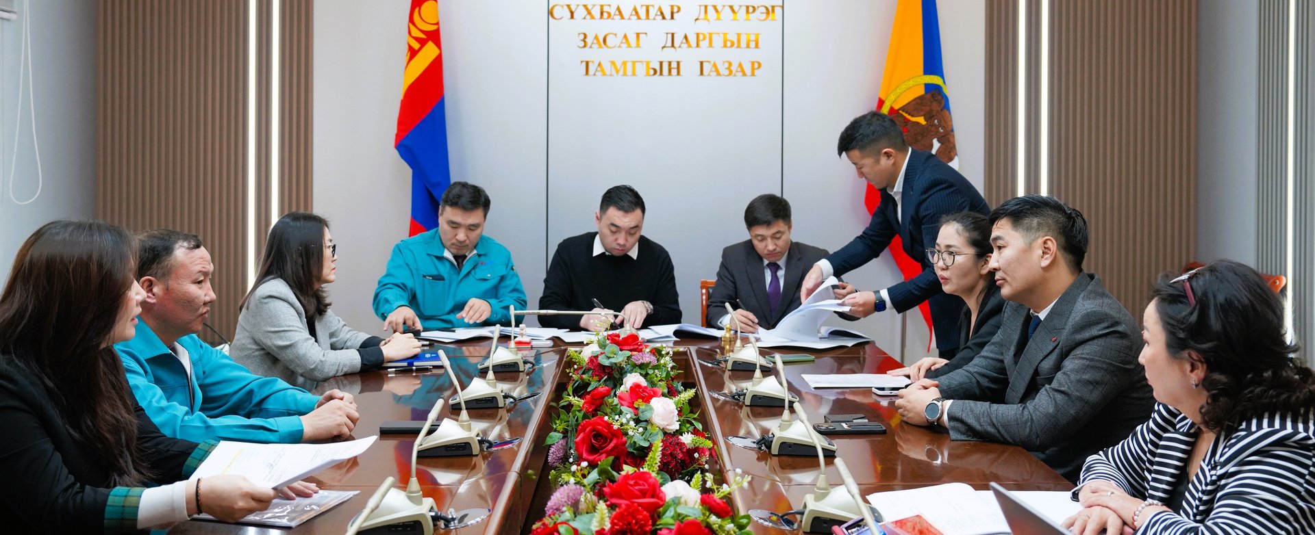 ee78d7d60af44632aa0ef702863e8ad8