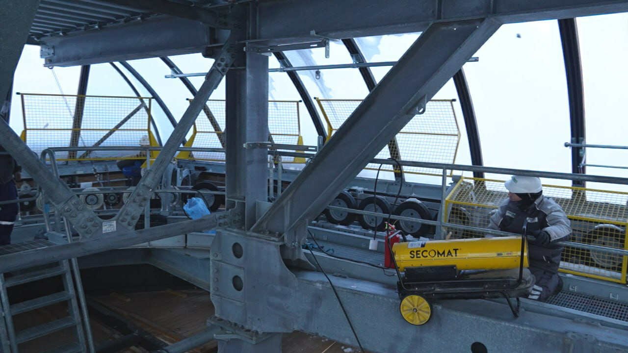 02efb5000551421397e72d9c4f65546a