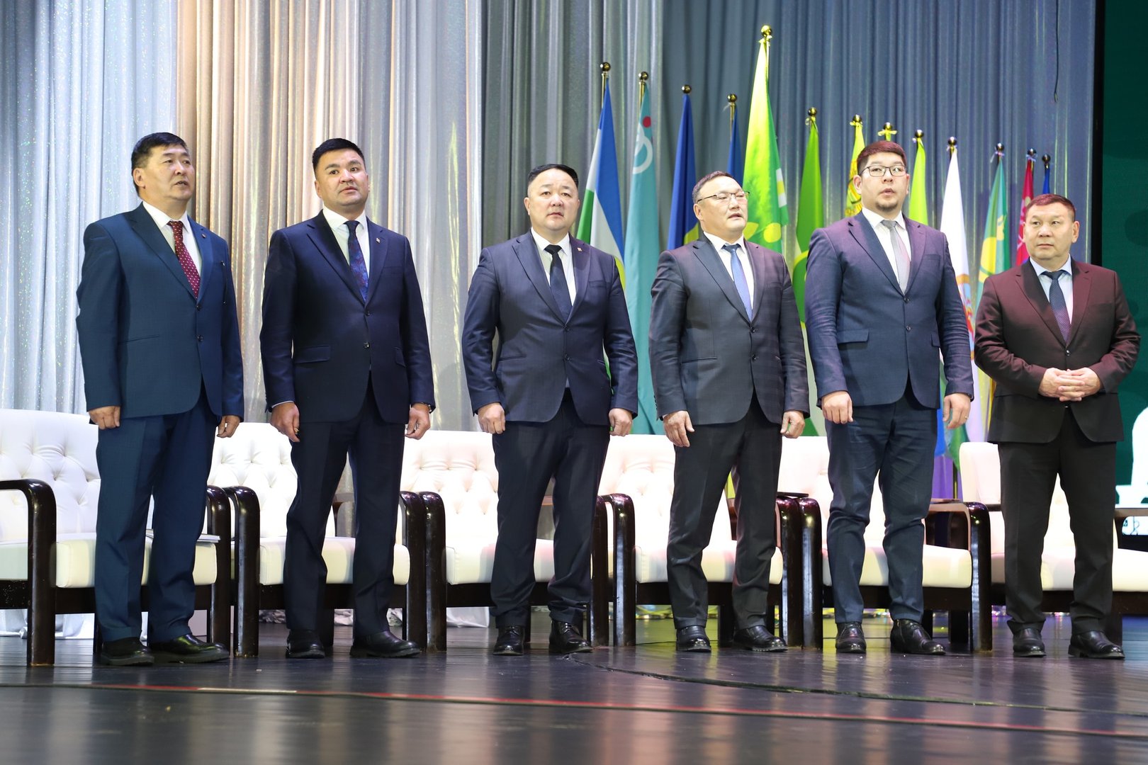 9903a70128f34a2a9ac136b4fb5fa054