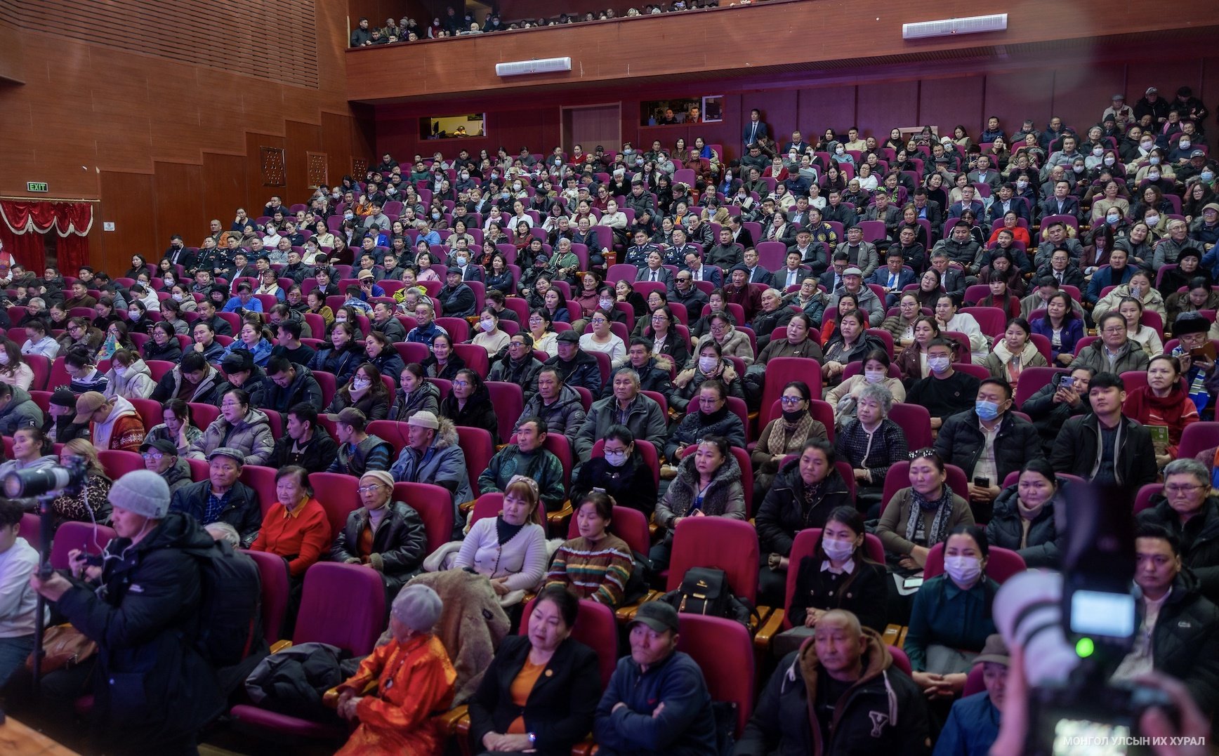 b5bf239db3884561aa29b13f69fca562