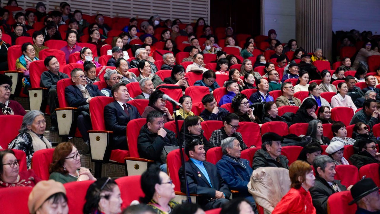 1d7951b262a84acbb14fea6646877566