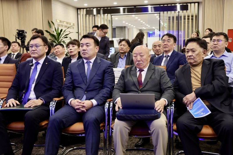 01b8653fe2334b9291bb29cda7344c52