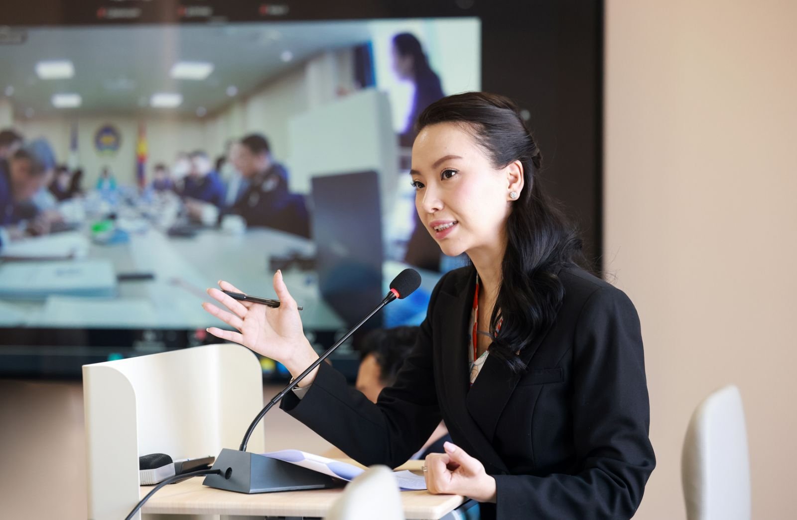 0df5717966da4d60a0a7456690ef61cd