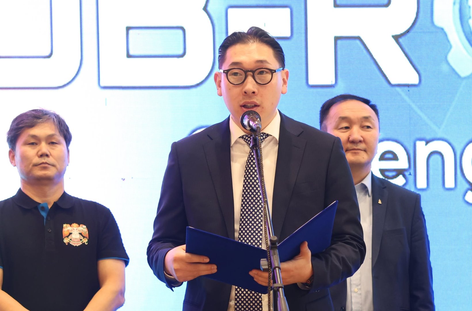 25ee5ad7a7a841e79189a7ff3f55350a