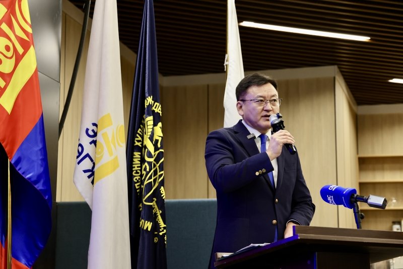 4839baf77003409a9505b86d331e41d9