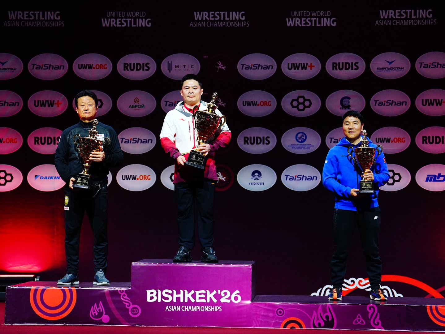 68de99c8d6d647cc91705923f0d1ed51