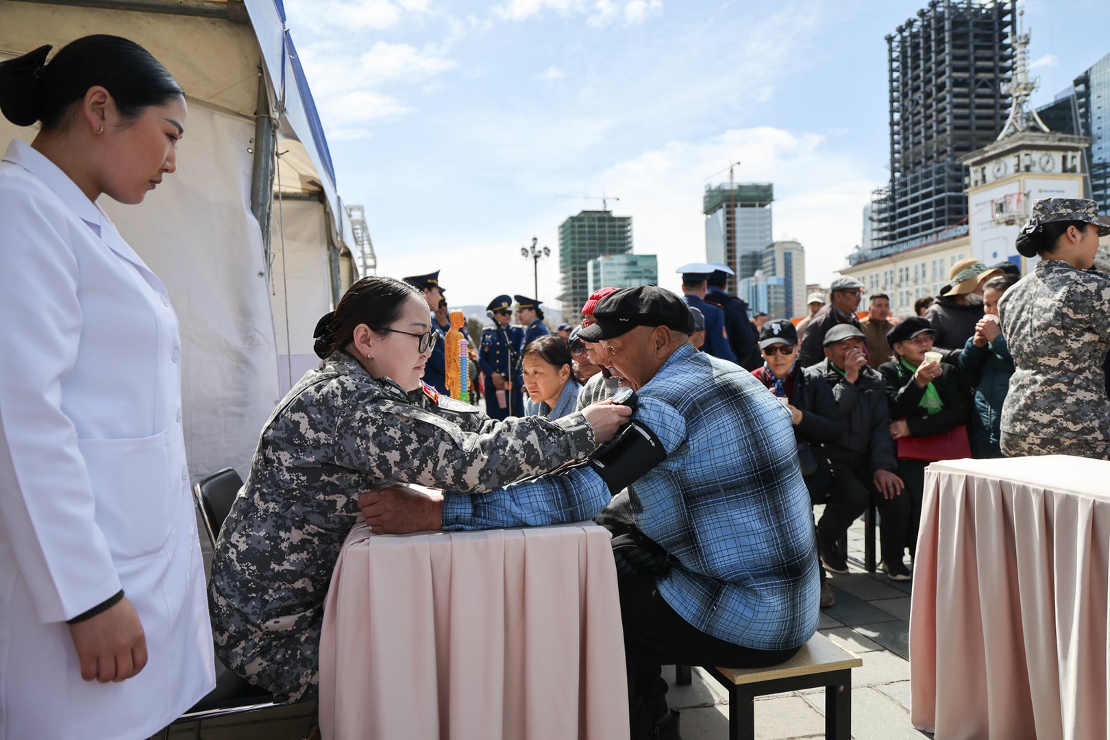 b0db9c497de74e06bb22294c86833783