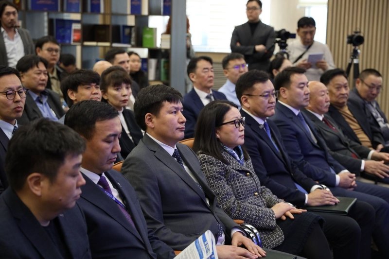 baf07cbabcaf42e0bb8700934c2de9a1